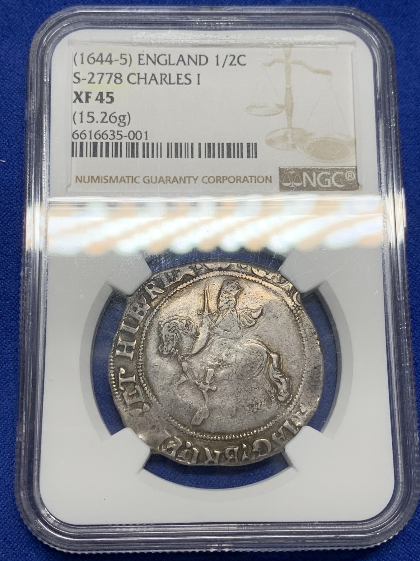 欢迎参加《竞宝斋》为国而庆 老张自藏专场 ，定制纪念章相赠 NGC XF45 英国 1644-45年 查理一世 半克朗银币 稀少品种 S-2778版 不可错过的品种