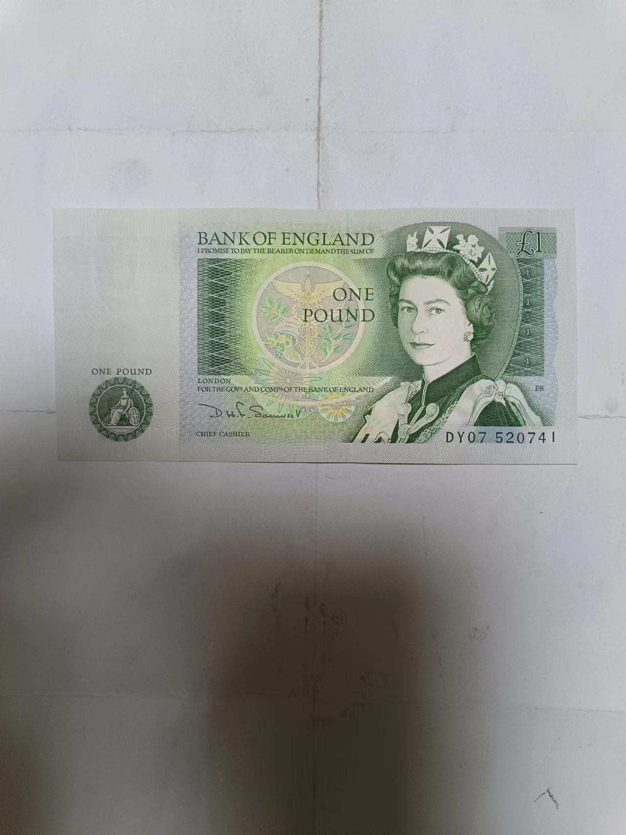 【20231005】非全新纸币第七十四场 英国D序列1镑，好品