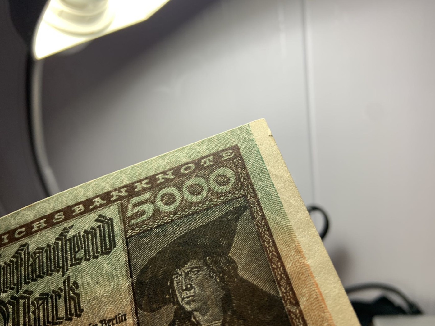 收藏联盟Quantum Auction 第294期拍卖 巴哈马彩背女王珍品 德国1922年5000马克 品相UNC-