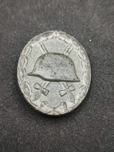 全场0元起拍 第97期 咸鱼国勋章拍卖专场 10月8日（周日）下午6：00开始 - 德国57版 银战伤奖章