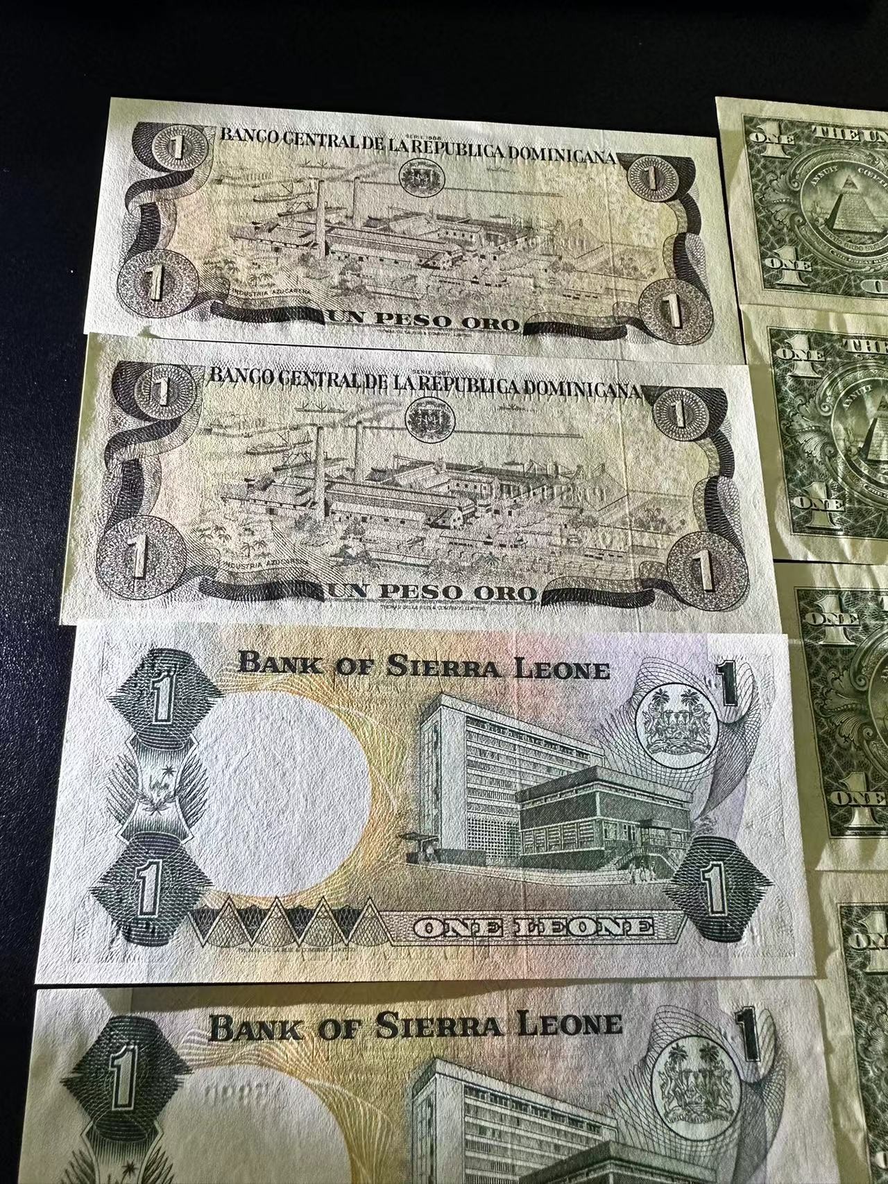 《外钞收藏家》第三百零三期（连拍第二场） 四个国家11张 有新有旧 品相如图