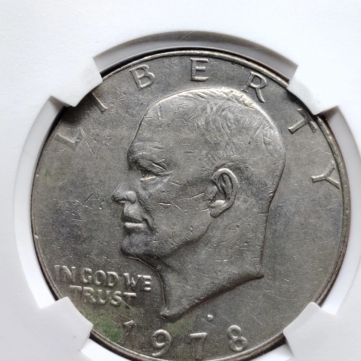 231004专场 老鹰 美国1圆硬币 直径38MM 70年代艾森豪威尔总统 重22克2604