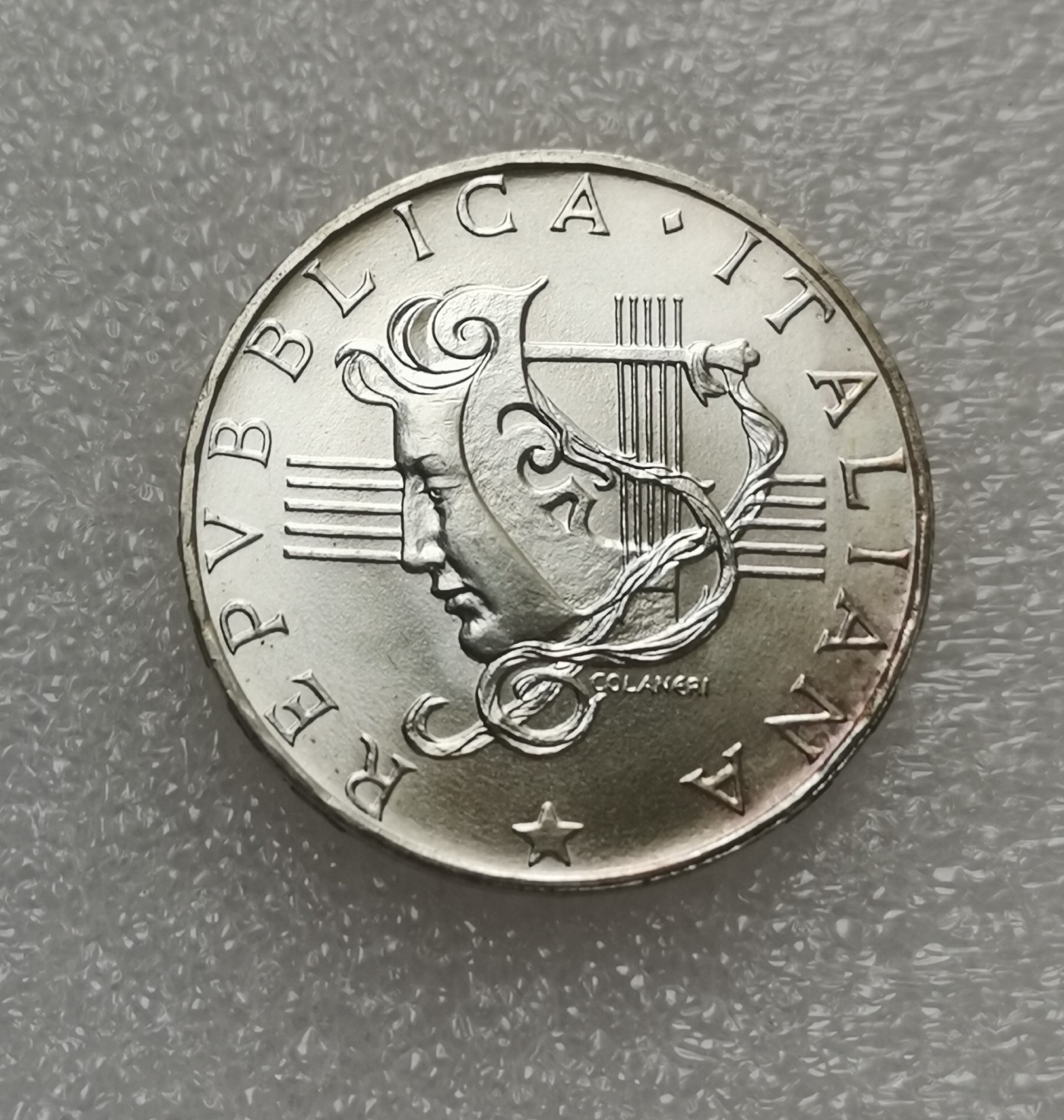 瓶子🏺第112期拍卖会  意大利1985年 欧洲音乐年磨砂纪念银币