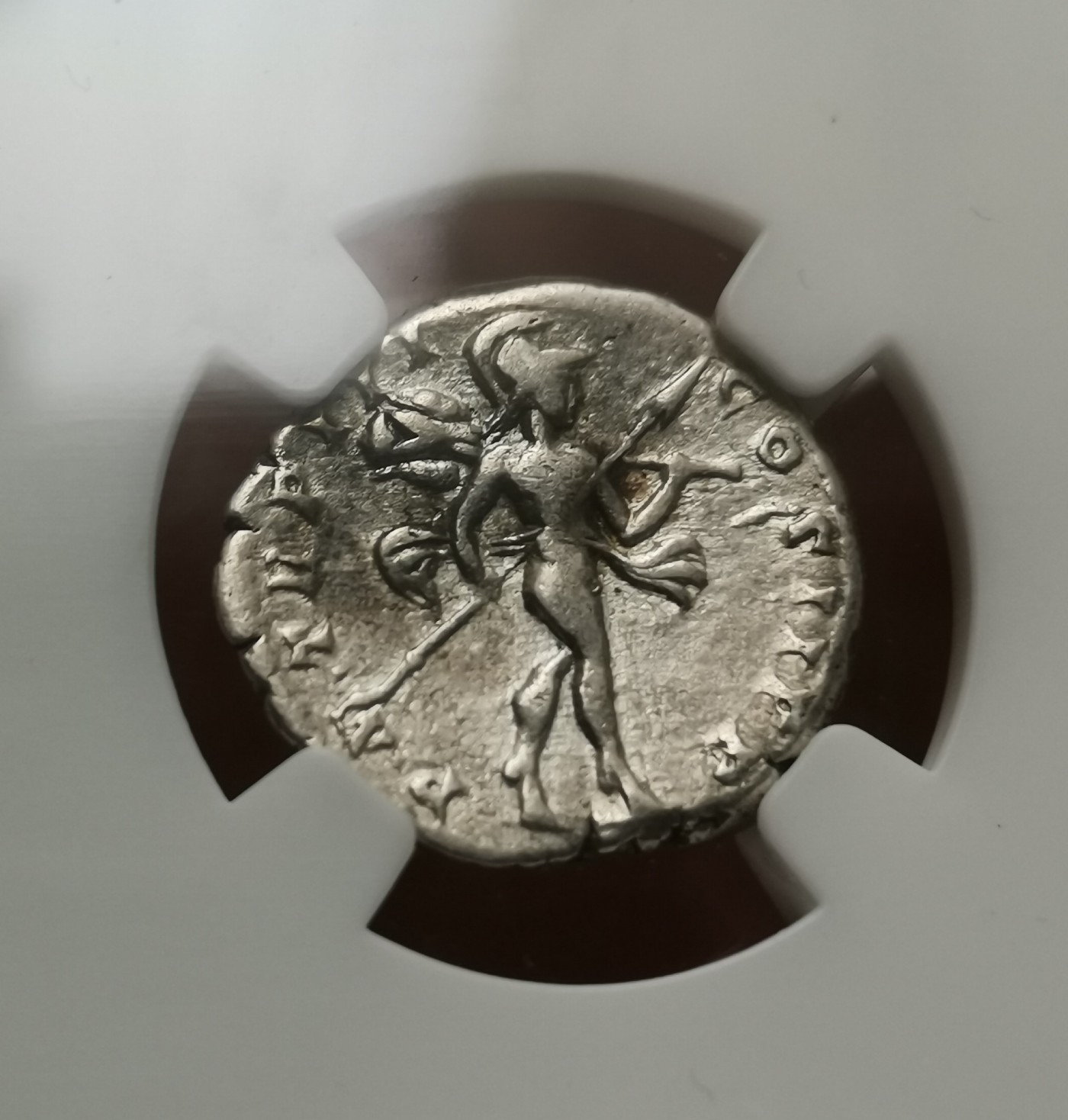 瓶子🏺第112期拍卖会  古罗马狄纳里银币 塞维鲁 公元193-211年