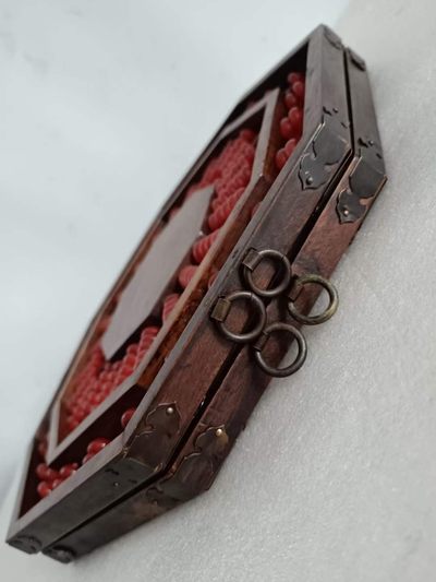 旧藏清代翡翠八方来财老算盘，保存完整，品相一流，喜欢的联系，收藏佳品 旧藏清代翡翠八方来财老算盘，保存完整，品相一流，喜欢的联系，收藏佳品