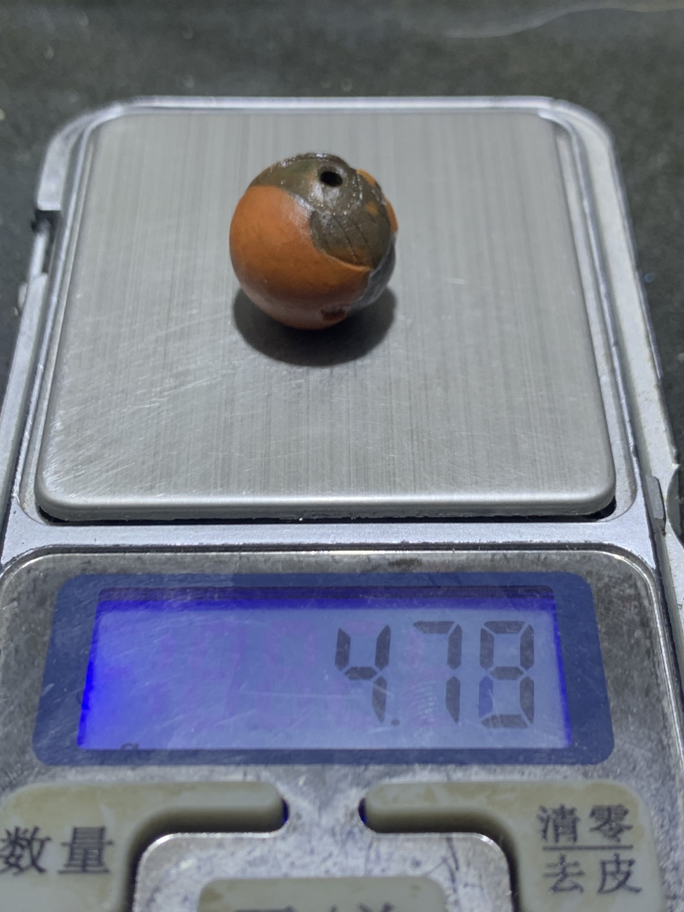 精美亚光战国红玛瑙手工俏色巧雕牛头珠一个，寓意，扭转乾坤，