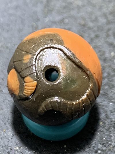 精美亚光战国红玛瑙手工俏色巧雕牛头珠一个，寓意，扭转乾坤， 精美亚光战国红玛瑙手工俏色巧雕牛头珠一个，寓意，扭转乾坤，