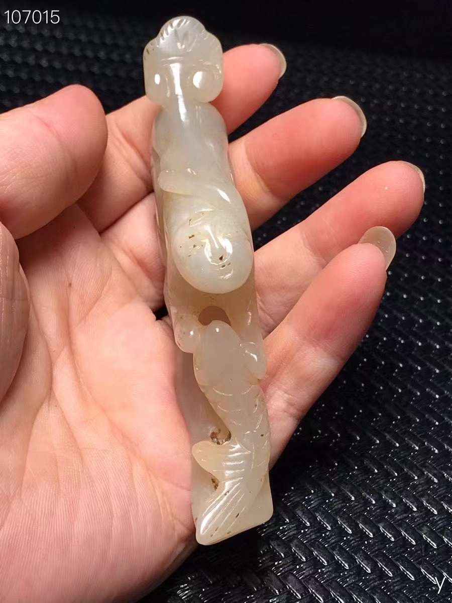 和田玉摆件，雕工精湛，包浆老道，沁色完美，玉质温润细腻，收藏佳品！