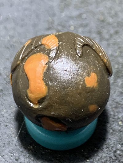 精美亚光战国红玛瑙手工俏色巧雕牛头珠一个，寓意，扭转乾坤， 精美亚光战国红玛瑙手工俏色巧雕牛头珠一个，寓意，扭转乾坤，