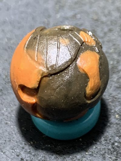 精美亚光战国红玛瑙手工俏色巧雕牛头珠一个，寓意，扭转乾坤， 精美亚光战国红玛瑙手工俏色巧雕牛头珠一个，寓意，扭转乾坤，