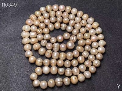 天然珍珠项链，质地细腻，通透漂亮，器型美丽大气，包浆浓郁，保存完好，收藏珍品！ 天然珍珠项链，质地细腻，通透漂亮，器型美丽大气，包浆浓郁，保存完好，收藏珍品！