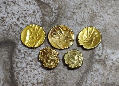 梧彩钱庄捡漏拍第12期 - 印度法兰金币一组5枚