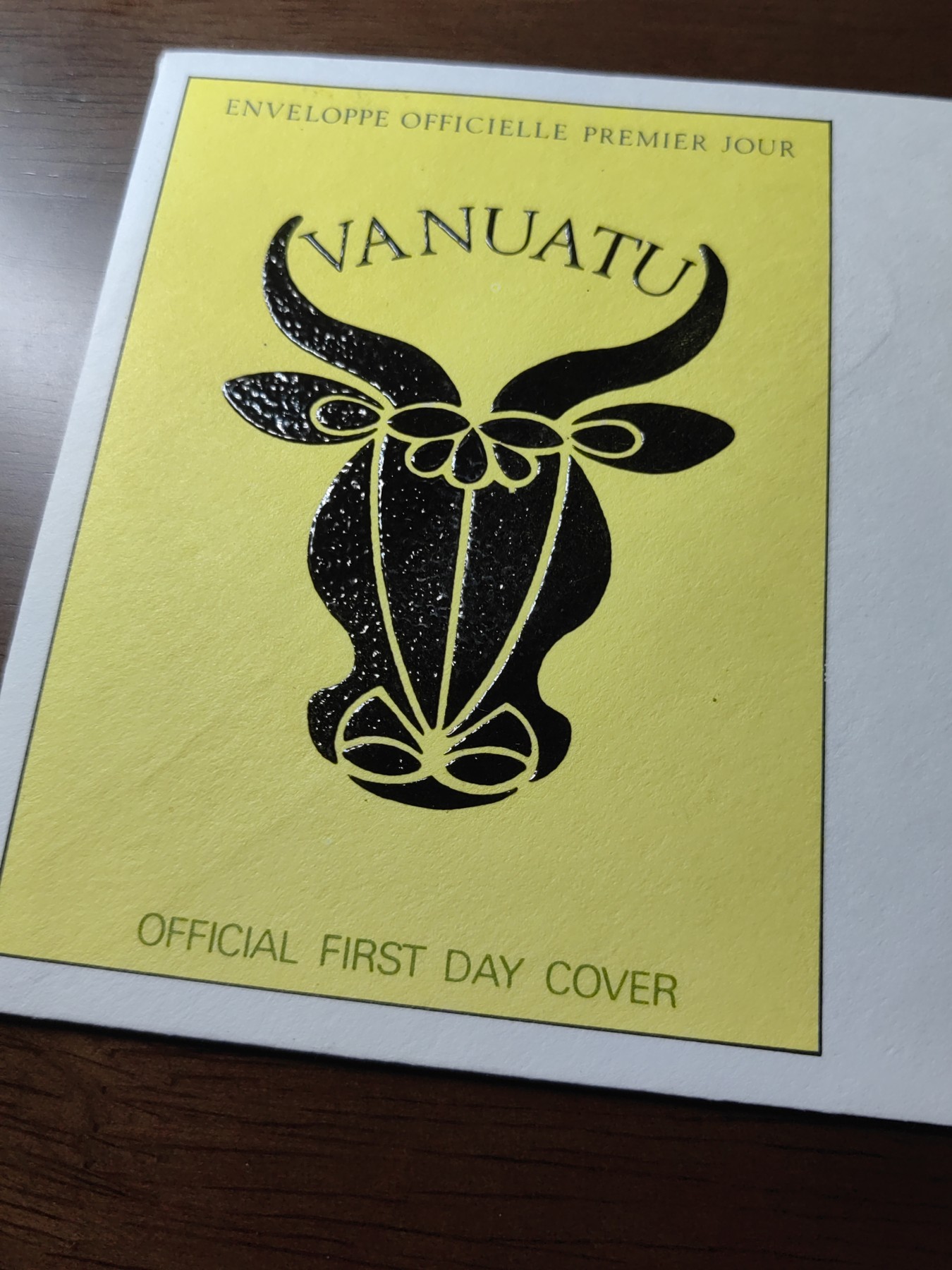 外国邮和小本票精品专场（秒杀和拍卖）第①⑥场  瓦努阿图1984 牛 首日封（凹凸印刷）