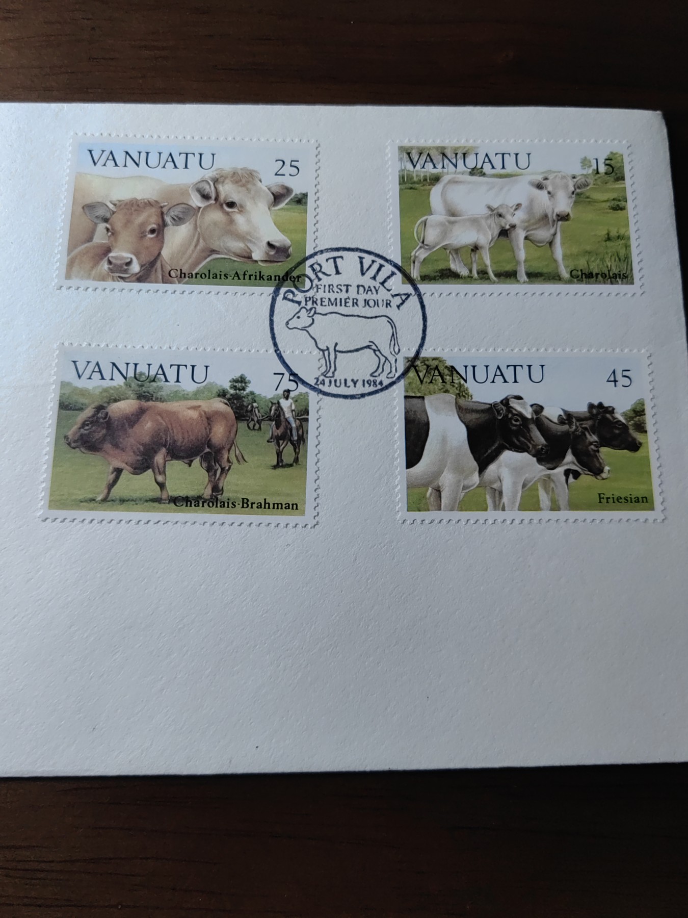 外国邮和小本票精品专场（秒杀和拍卖）第①⑥场  瓦努阿图1984 牛 首日封（凹凸印刷）