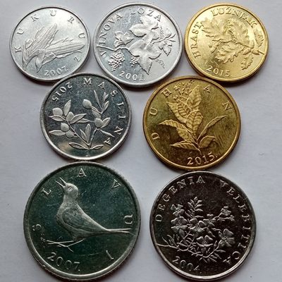 240228 袋装克罗地亚1-2-5-10-20-50-1七枚套币 年份随机