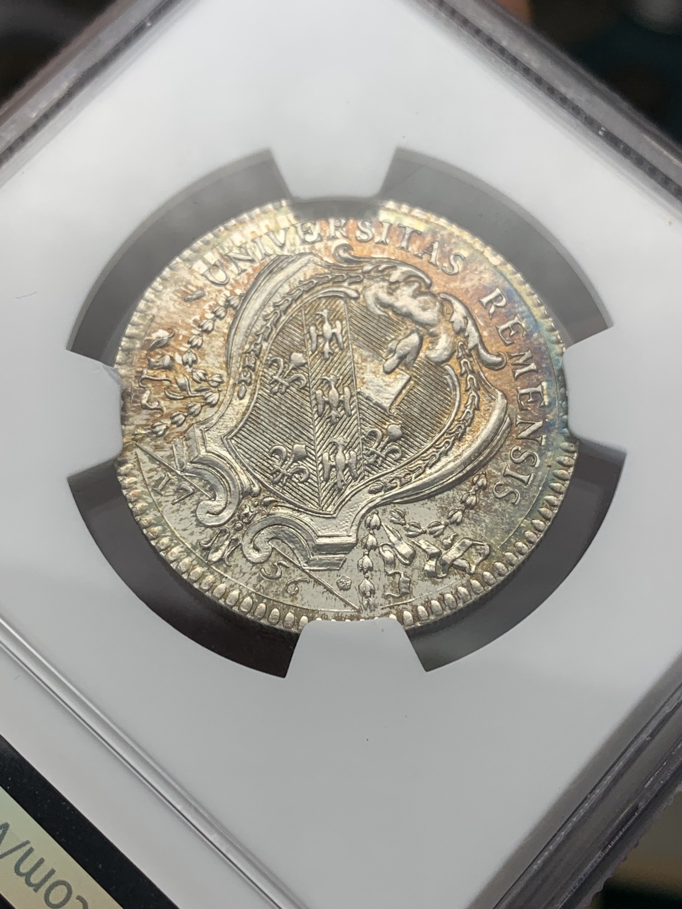 《竞宝斋》第204场-周日，周一 2场 (全场包邮) NGC-MS65 1756年法国兰斯大学代币 转光带彩，高分银质代币