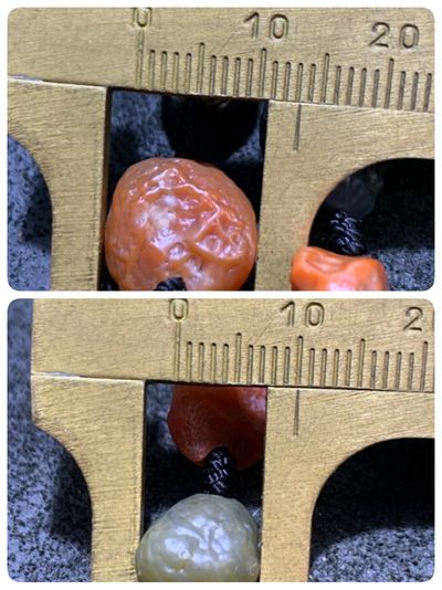 精美阿拉善多彩大颗粒筋脉石玛瑙项链一条 精美阿拉善多彩大颗粒筋脉石玛瑙项链一条