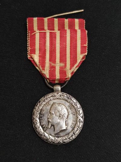 老王徽章拍卖第九期 - 法国1859远征意大利奖章 银质 边铭带有刻号