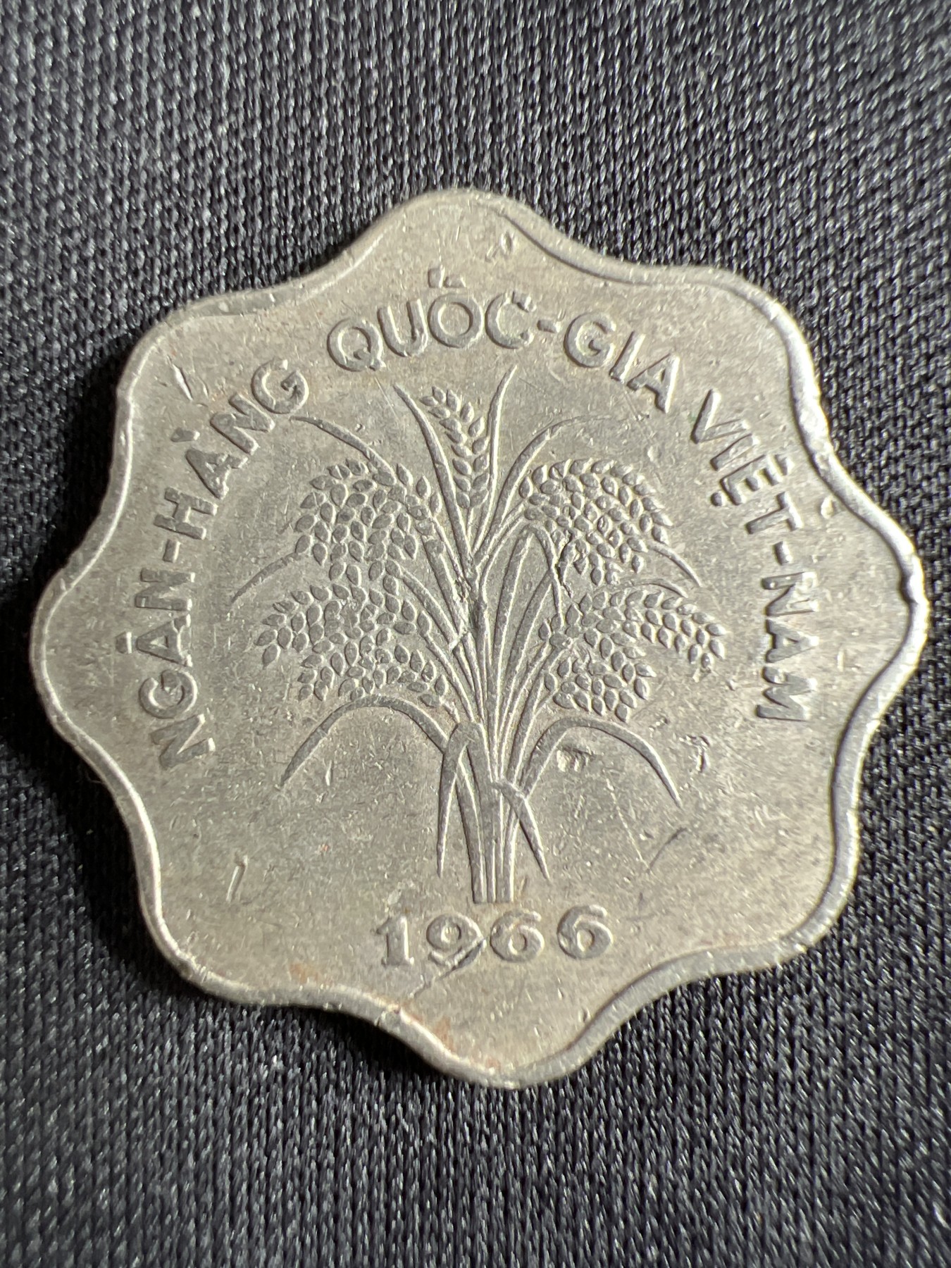 第428期 硬币专场 （无押金，捡漏，全场20包邮，偏远地区除外，接收代拍业务） 越南5盾