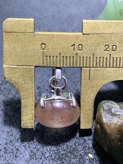 精美南红玛瑙荔枝冻漂红活口戒指一枚！ 精美南红玛瑙荔枝冻漂红活口戒指一枚！