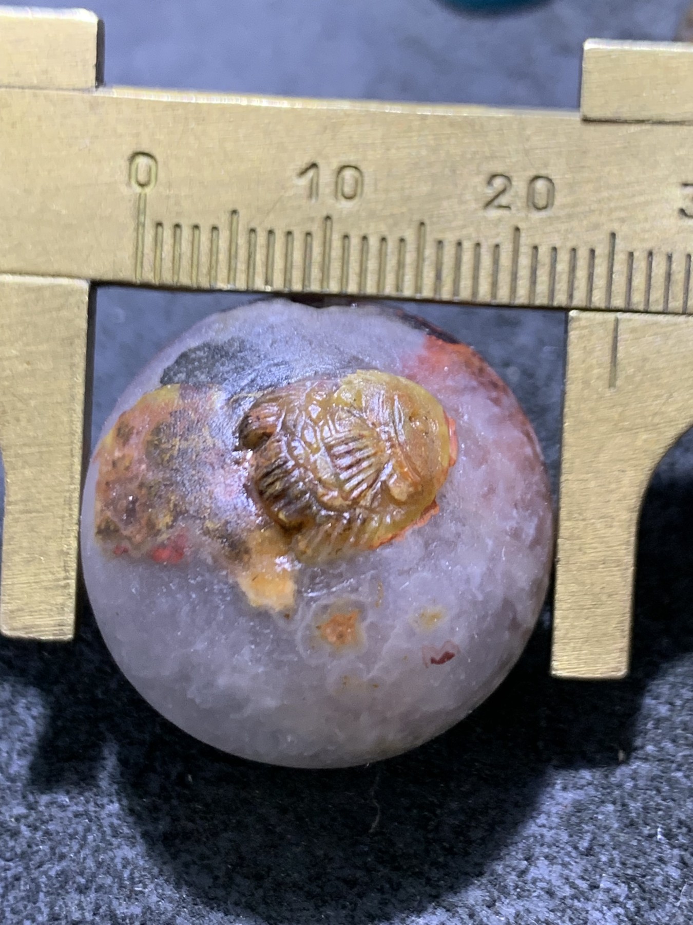 精美冰飘亚光糖心料战国红玛瑙手工俏色巧雕富贵有余珠一个