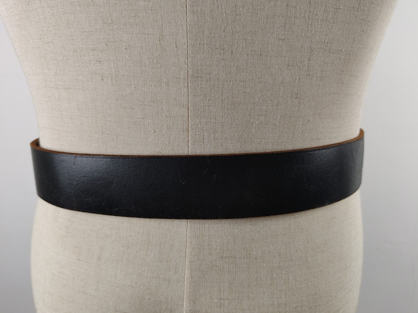 全场0元起拍 第98期 咸鱼国勋章拍卖专场 10月11日（周三）下午6：00开始 西德早期军官双针腰带 105CM