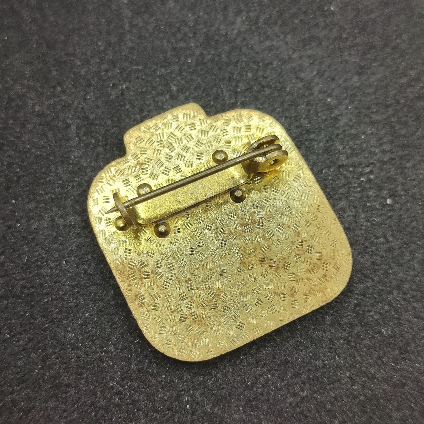 全场0元起拍 第98期 咸鱼国勋章拍卖专场 10月11日（周三）下午6：00开始 东德人民军 成立20周年纪念章