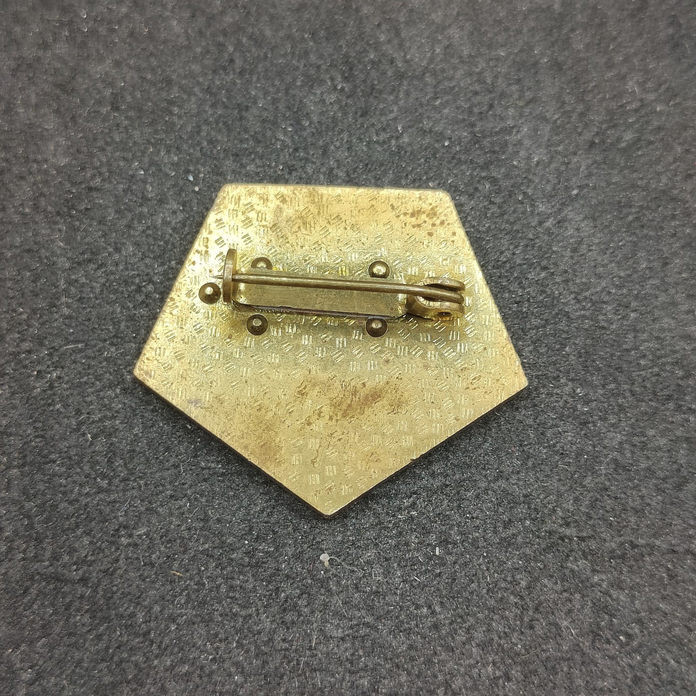 全场0元起拍 第98期 咸鱼国勋章拍卖专场 10月11日（周三）下午6：00开始 东德人民军 成立25周年纪念章