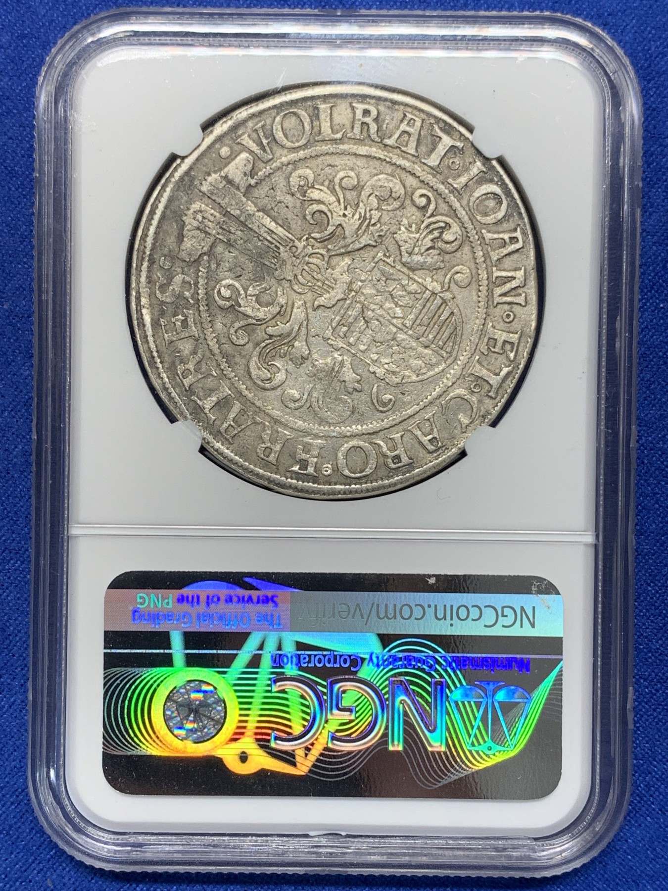 《竞宝斋》第205场-周日，周一 2场 (全场包邮) 唯一冠军分 NGC XF45  德意志 1561-1564年 曼斯菲尔德屠龙1泰勒，屠龙泰勒系列的鼻祖，近500年的手工打制币