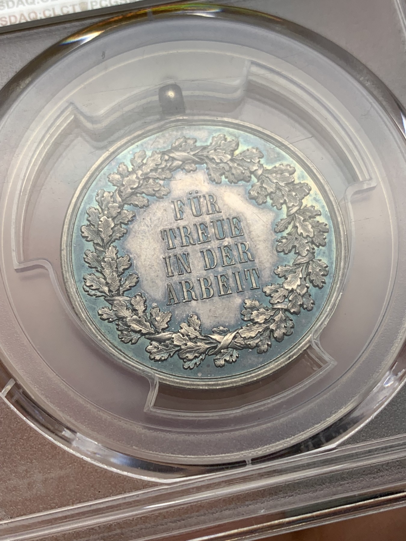 《竞宝斋》第205场-周日，周一 2场 (全场包邮) PCGS-SP63 德国1905-1918年 萨克森国王佛雷德里克银样章 PCGS唯一入盒 紫彩包浆。