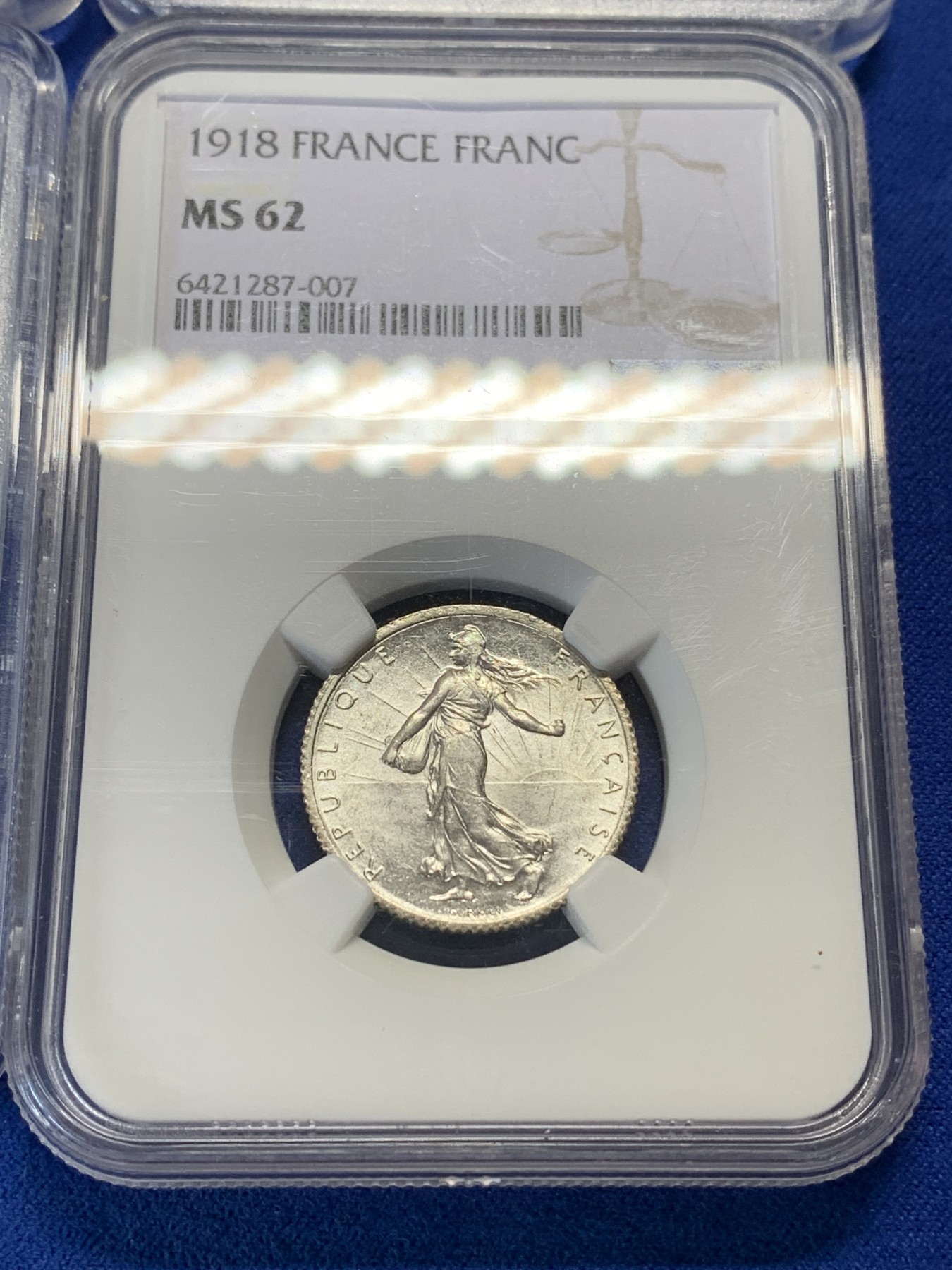 《竞宝斋》第205场-周日，周一 2场 (全场包邮) 法国四枚银币一起， 1960年5法郎，1914年2法郎，1918年1法郎，1918年50分，都是百里挑一的好品，经典的丰收女神图案