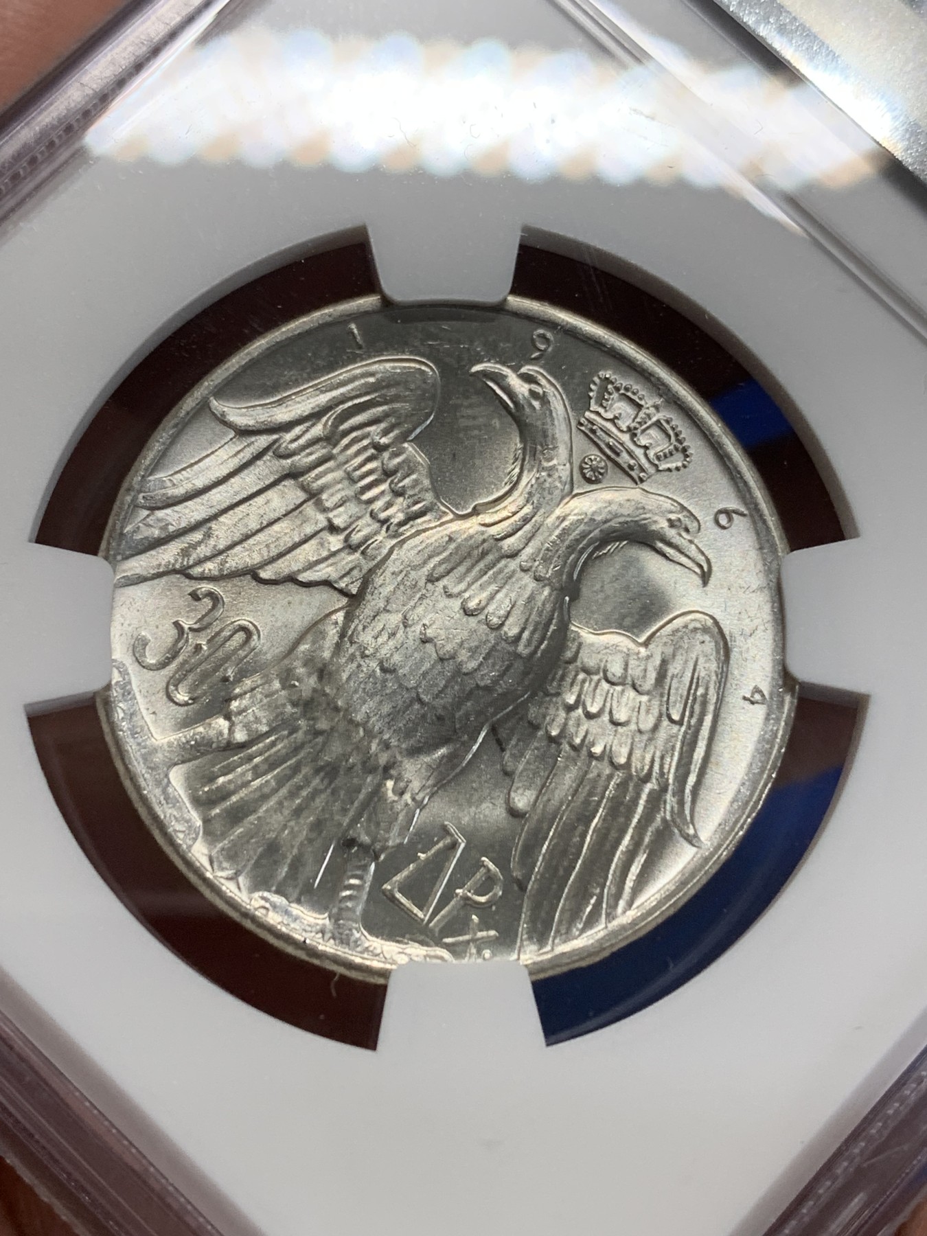 《竞宝斋》第205场-周日，周一 2场 (全场包邮) NGC MS64 希腊1964年康斯坦丁二世30德拉克马银币 拆卷品