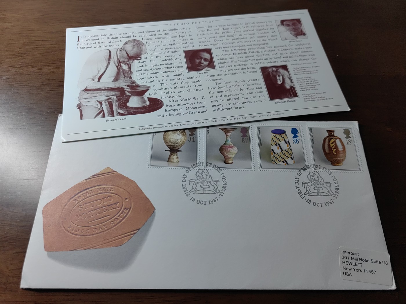 外国邮和小本票精品专场（秒杀和拍卖）第①⑥场 英国1987陶艺艺术 精美陶器作品 陶瓶 陶罐 4枚全