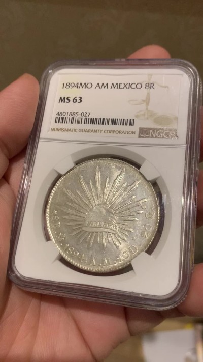 《竞宝斋》第205场-周日，周一 2场 (全场包邮) NGC-MS63 墨西哥1894年MO AM版 花边鹰洋8R 品相好
