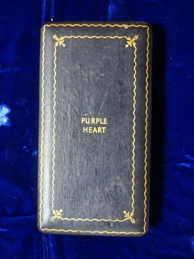 世界精品徽章拍卖-节后首场 原品皮盒美军紫心勋章，二战&韩战版本，品相还不错