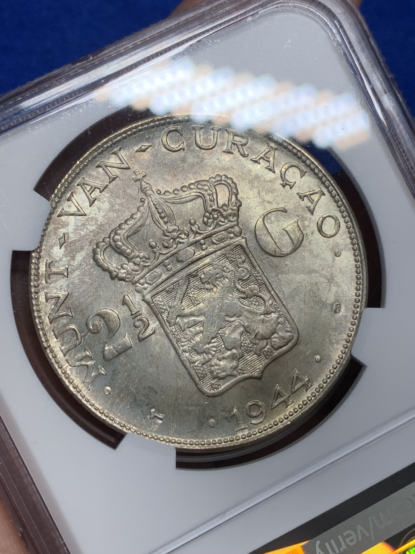 《竞宝斋》第205场-周日，周一 2场 (全场包邮) NGC MS63 1944-D年荷属库拉索威廉明娜女王2.5盾大银币 原光好品 殖民地潜力品种 铸造量仅为荷属东印度的十分之一