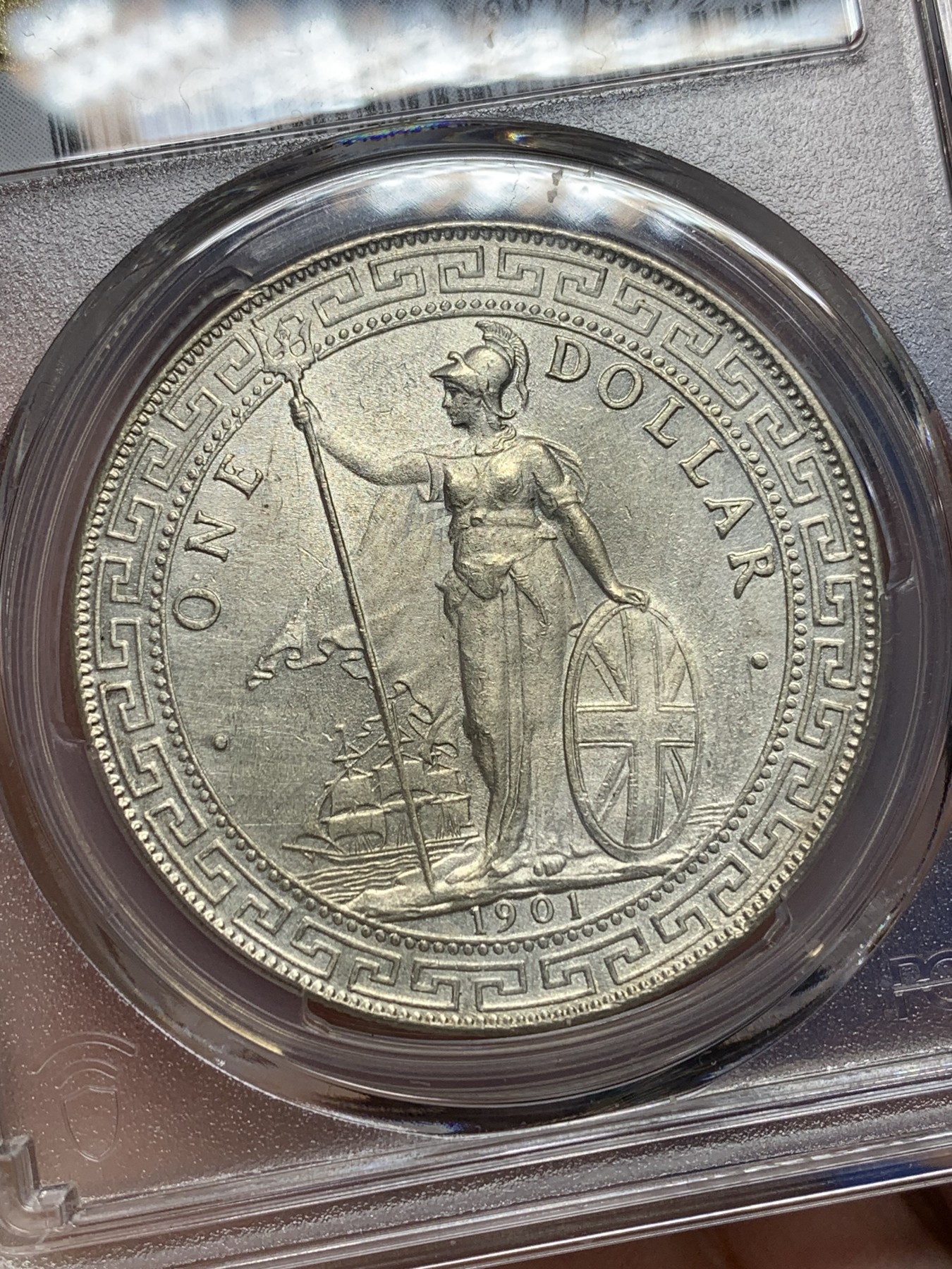 《竞宝斋》第205场-周日，周一 2场 (全场包邮) PCGS-UNC 英国1901年站洋银币，转光币，PC严评没有给分，可以重新送评赌分