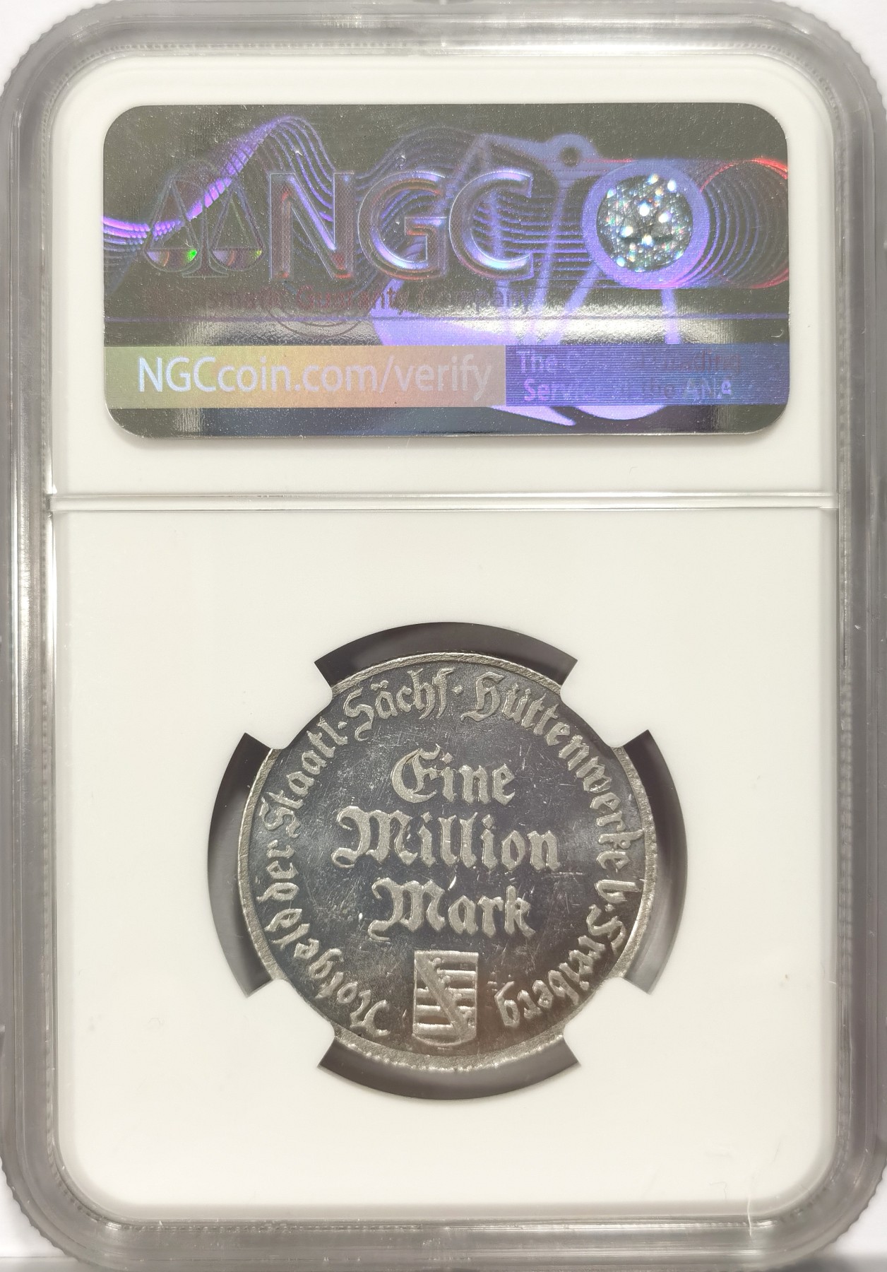 博洋堂世界钱币拍卖第047期（全场包邮） NGC UNC 弗莱堡1923年火把男一百万马克精制铝币，德紧少见精制名誉品种，底板镜面感、图案磨砂感强烈，可惜正面有划伤