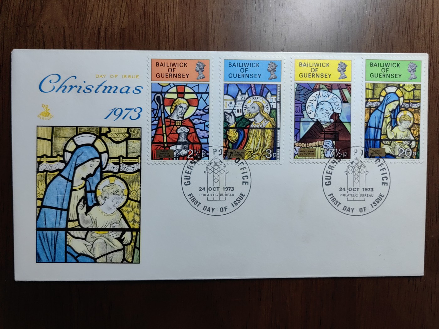外国邮品精品专场（秒杀）第①③场 格恩济岛1973年圣诞节-教堂窗饰画4枚全