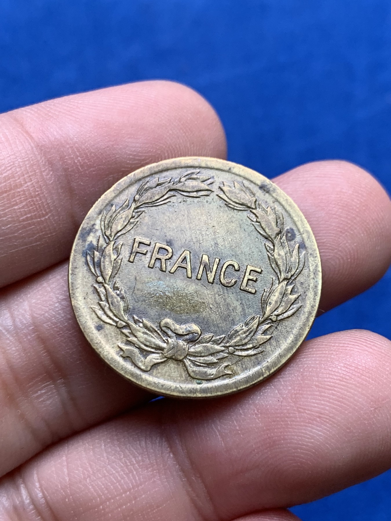 《竞宝斋》第205场-周日，周一 2场 (全场包邮) 二战 1944法兰西共和国临时政府2法郎铜币 单独年份 美国费城铸造