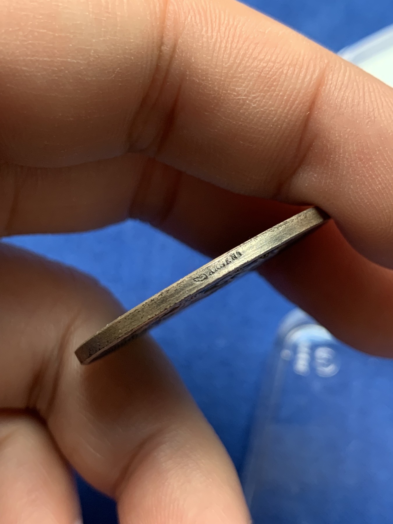 《竞宝斋》第205场-周日，周一 2场 (全场包邮) 法国美女银章 33.4mm 15.3g 边铭丰饶角银标 品相不错（送小方盒）