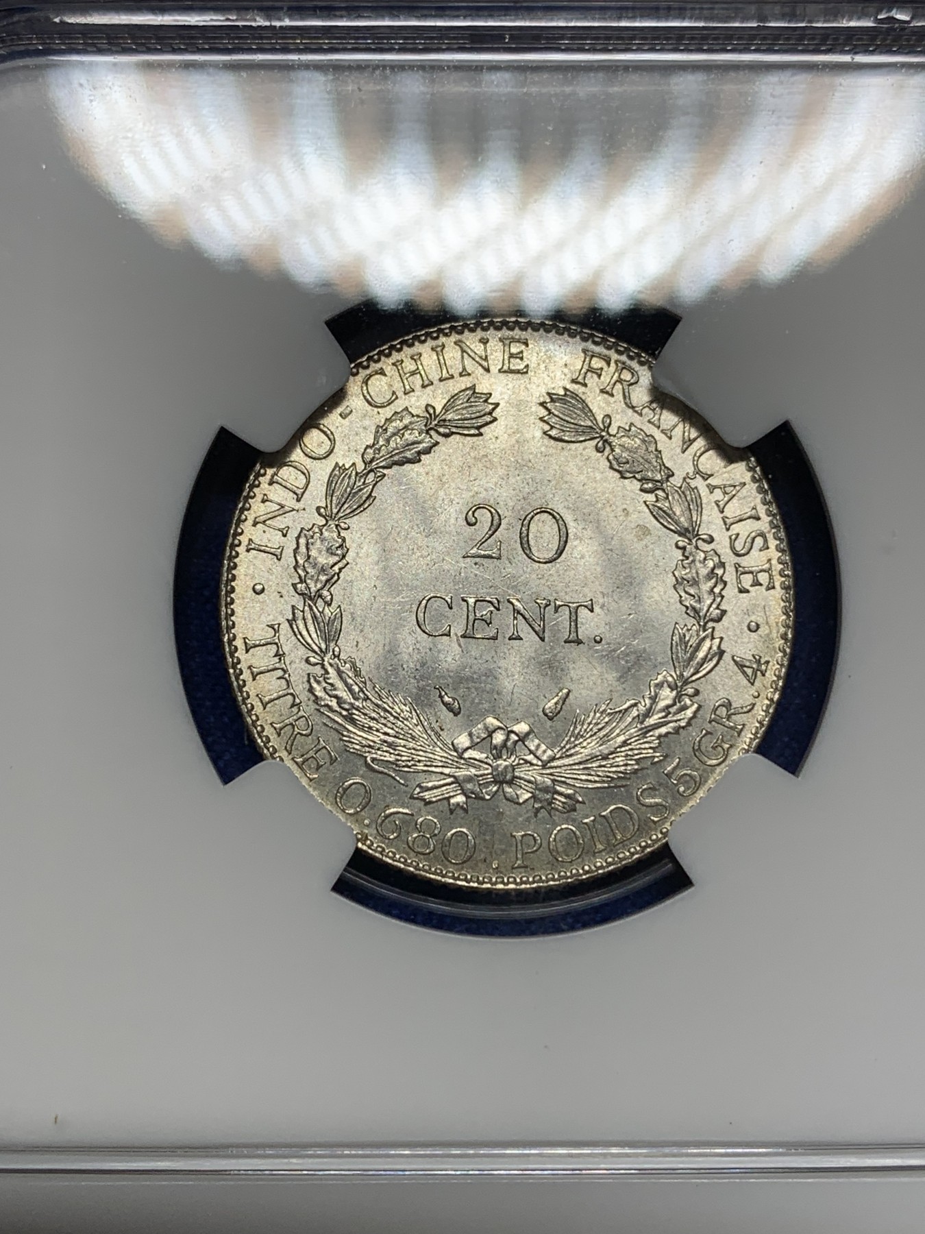 《竞宝斋》第205场-周日，周一 2场 (全场包邮) NGC-MS64 1937年 法属印度支那20分银币 两面肉眼几乎看不到一丝擦痕 老盒重评有惊喜呀