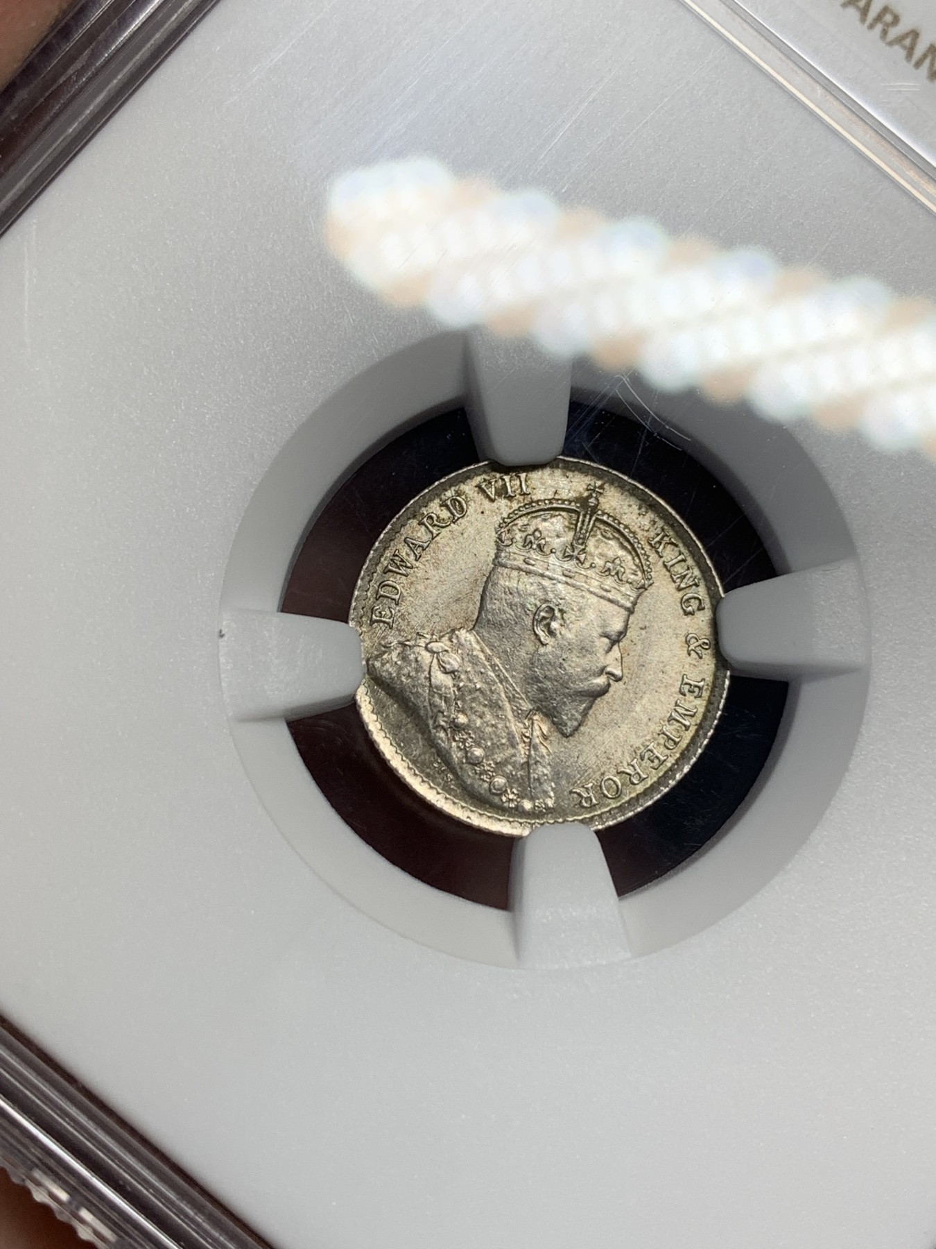 《竞宝斋》第205场-周日，周一 2场 (全场包邮) NGC-MS63 中国香港 1904年 爱德华七世 五仙 银币 黄油彩