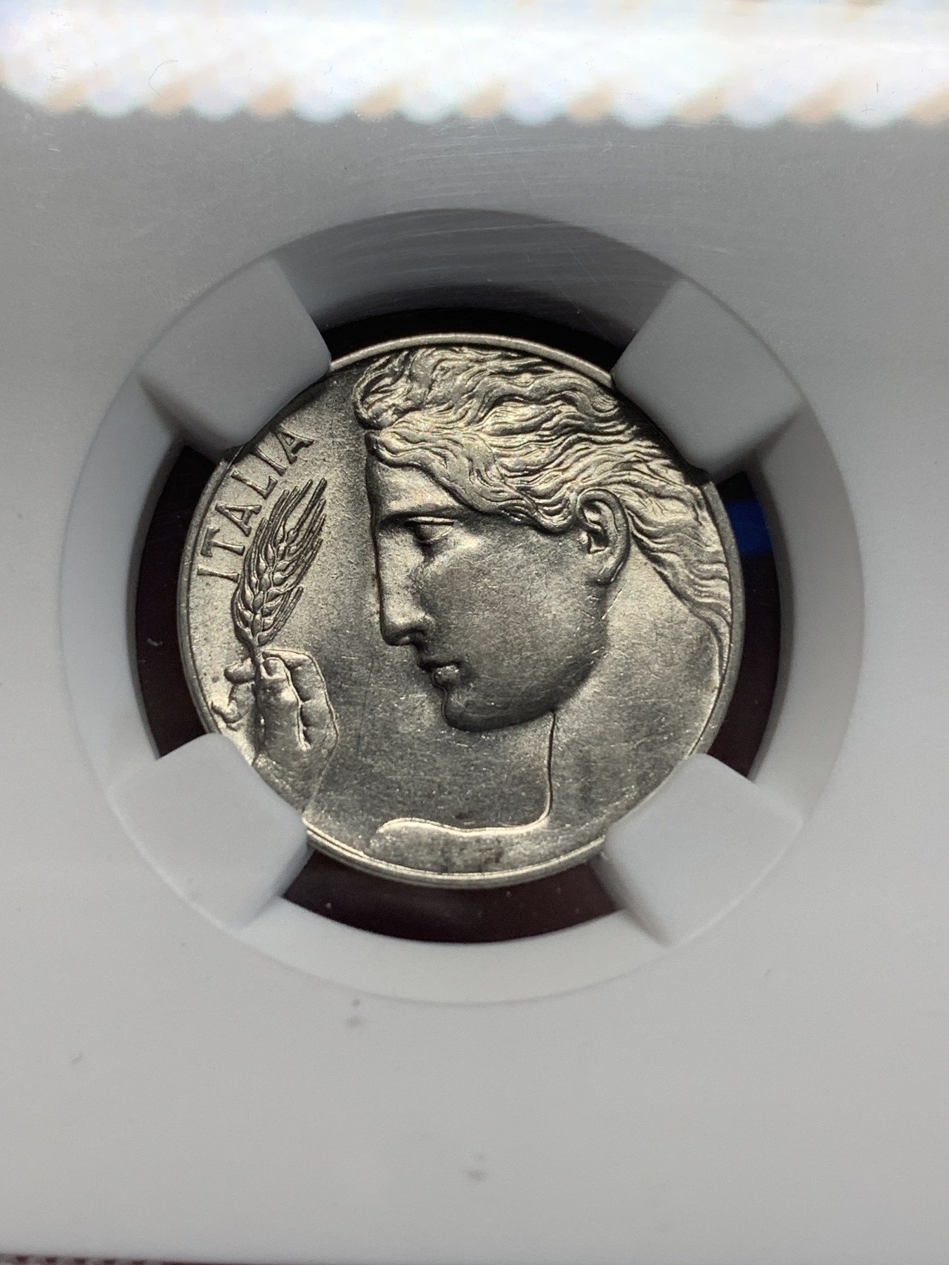 《竞宝斋》第205场-周日，周一 2场 (全场包邮) NGC AU58 意大利1913年20分小飞人镍币 早期年份 500来的裸币随缘拍