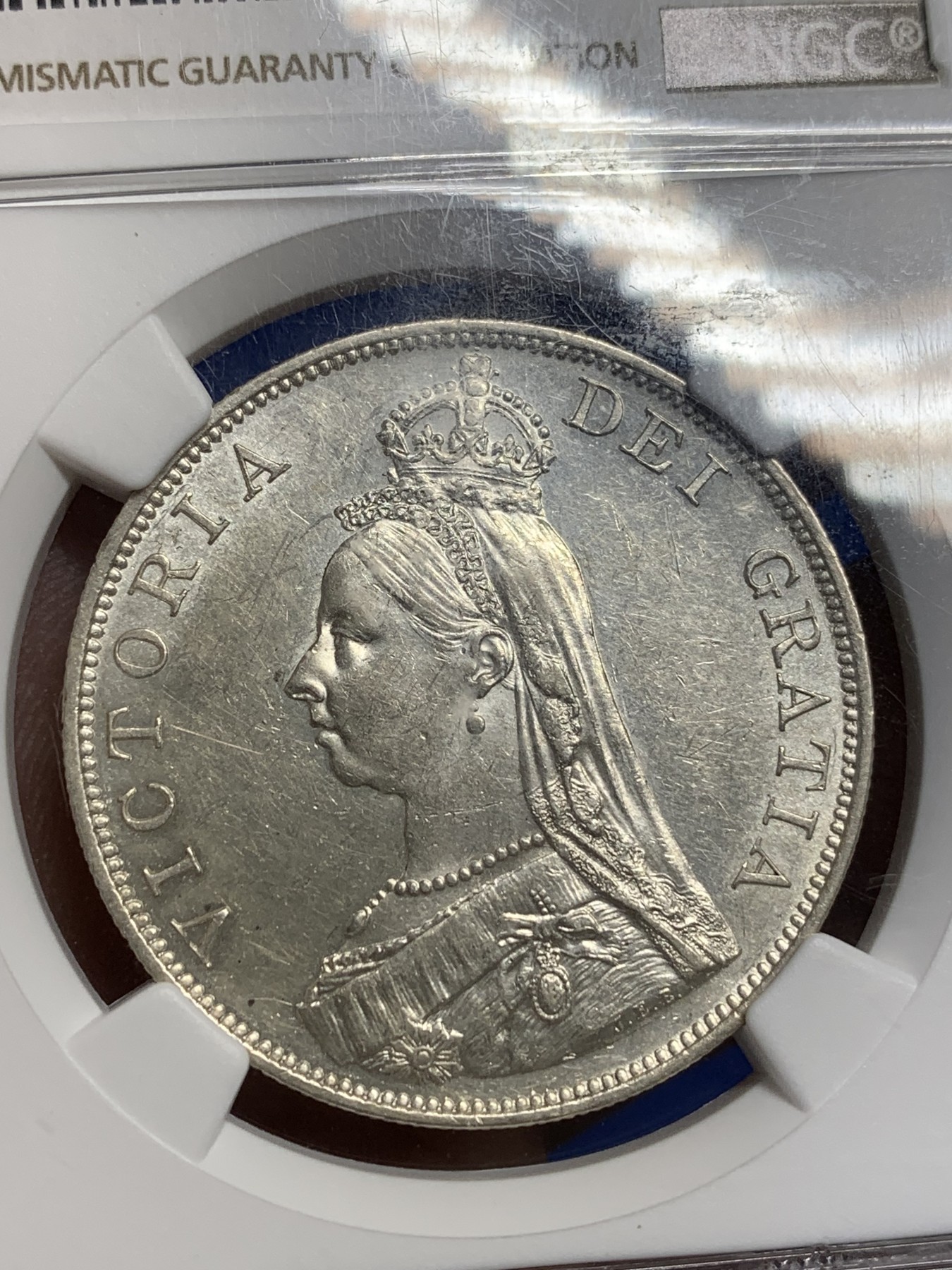 《竞宝斋》第205场-周日，周一 2场 (全场包邮) NGC-AU58 英国1888年 维多利亚 双佛罗林4先令 银币 稀少年份