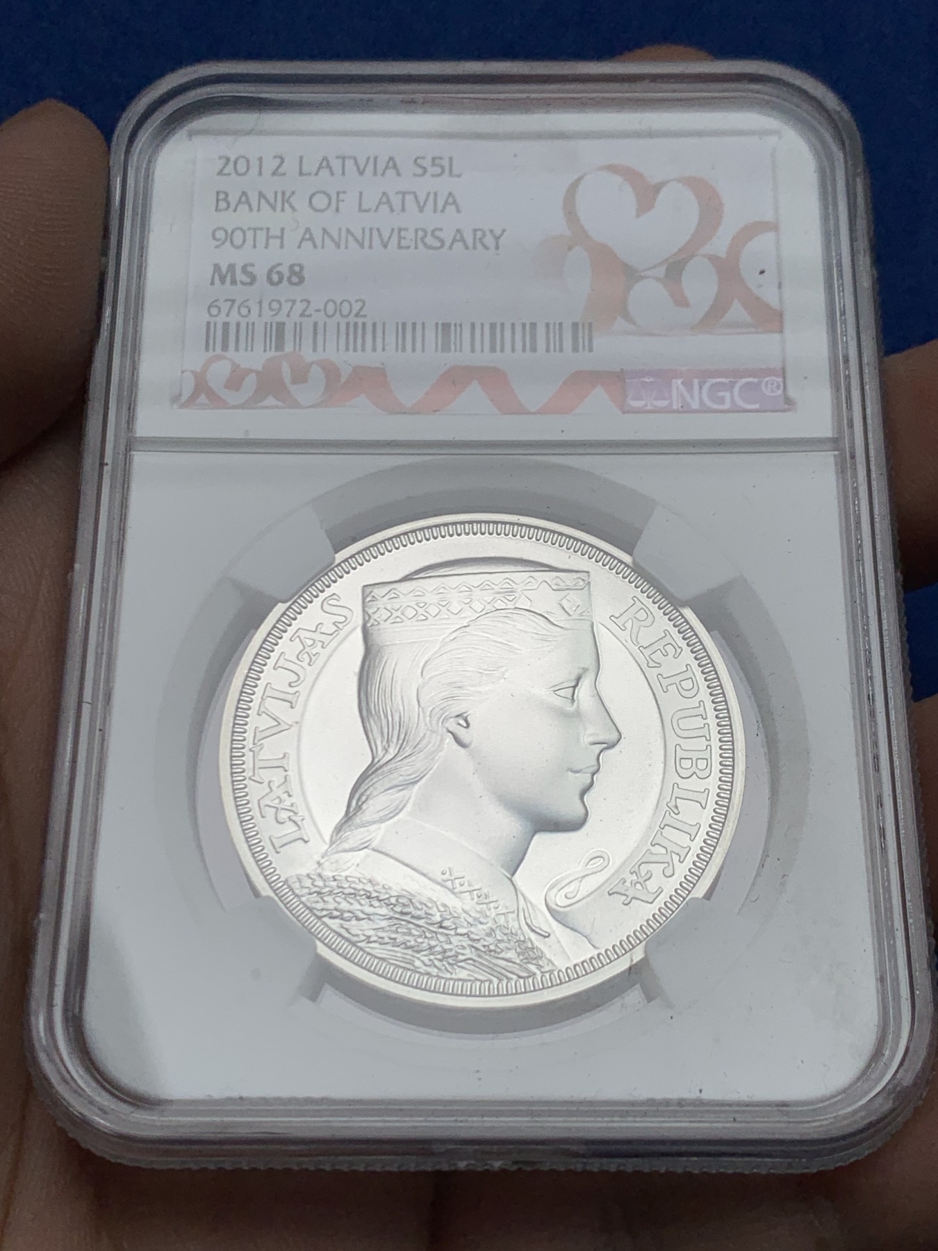 《竞宝斋》第205场-周日，周一 2场 (全场包邮) NGC MS68 拉脱维亚2012年5拉特谷物女神银币 完美底板 经典品种