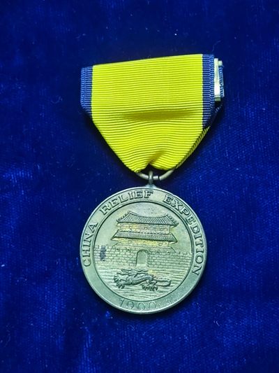 世界精品徽章拍卖-节后首场 1900庚子国难时授予美国海军人员的中国远征战役章，1930S年代老兵版本，无边铭，非近代仿品