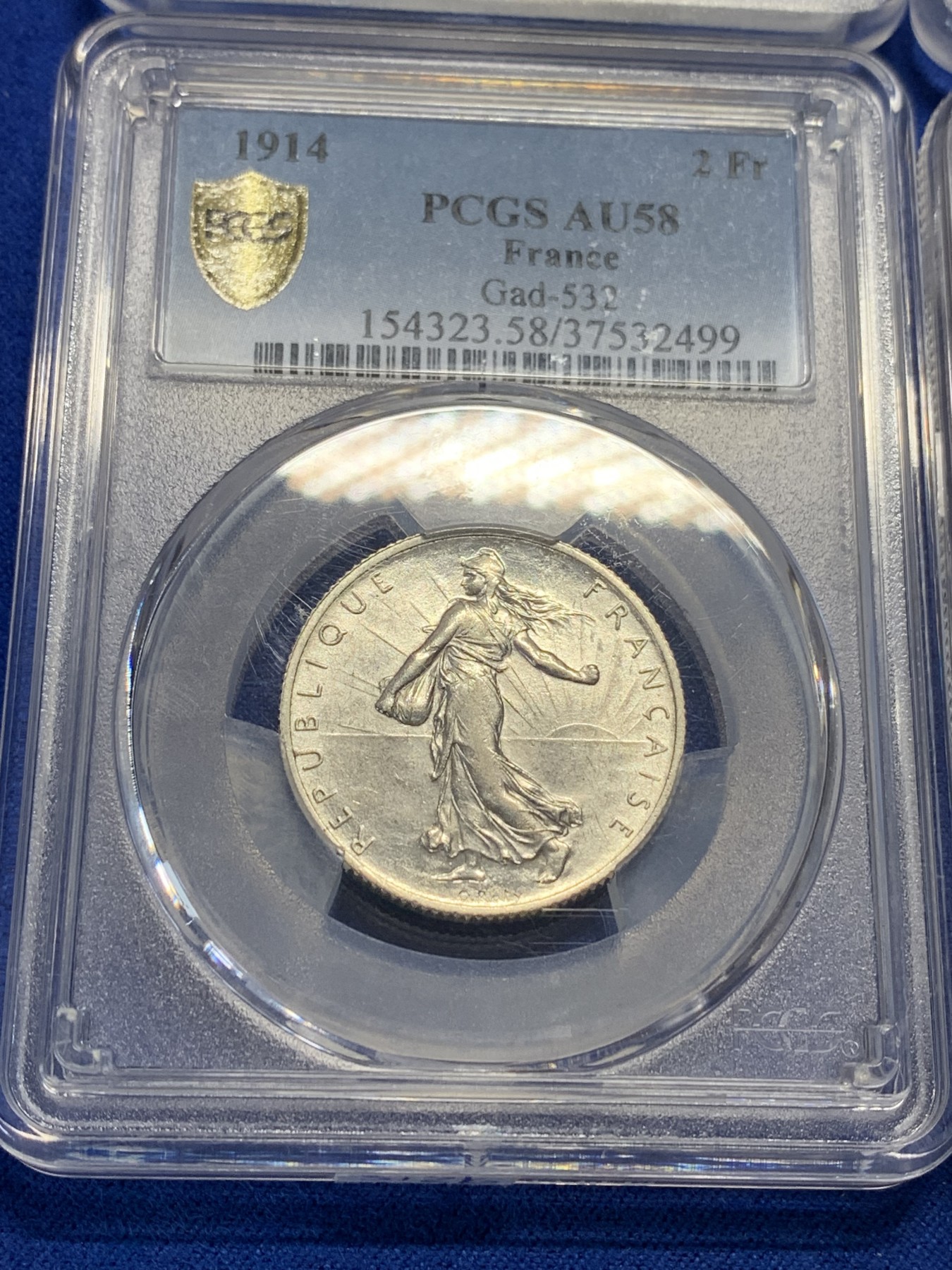 《竞宝斋》第205场-周日，周一 2场 (全场包邮) 法国四枚银币一起， 1960年5法郎，1914年2法郎，1918年1法郎，1918年50分，都是百里挑一的好品，经典的丰收女神图案