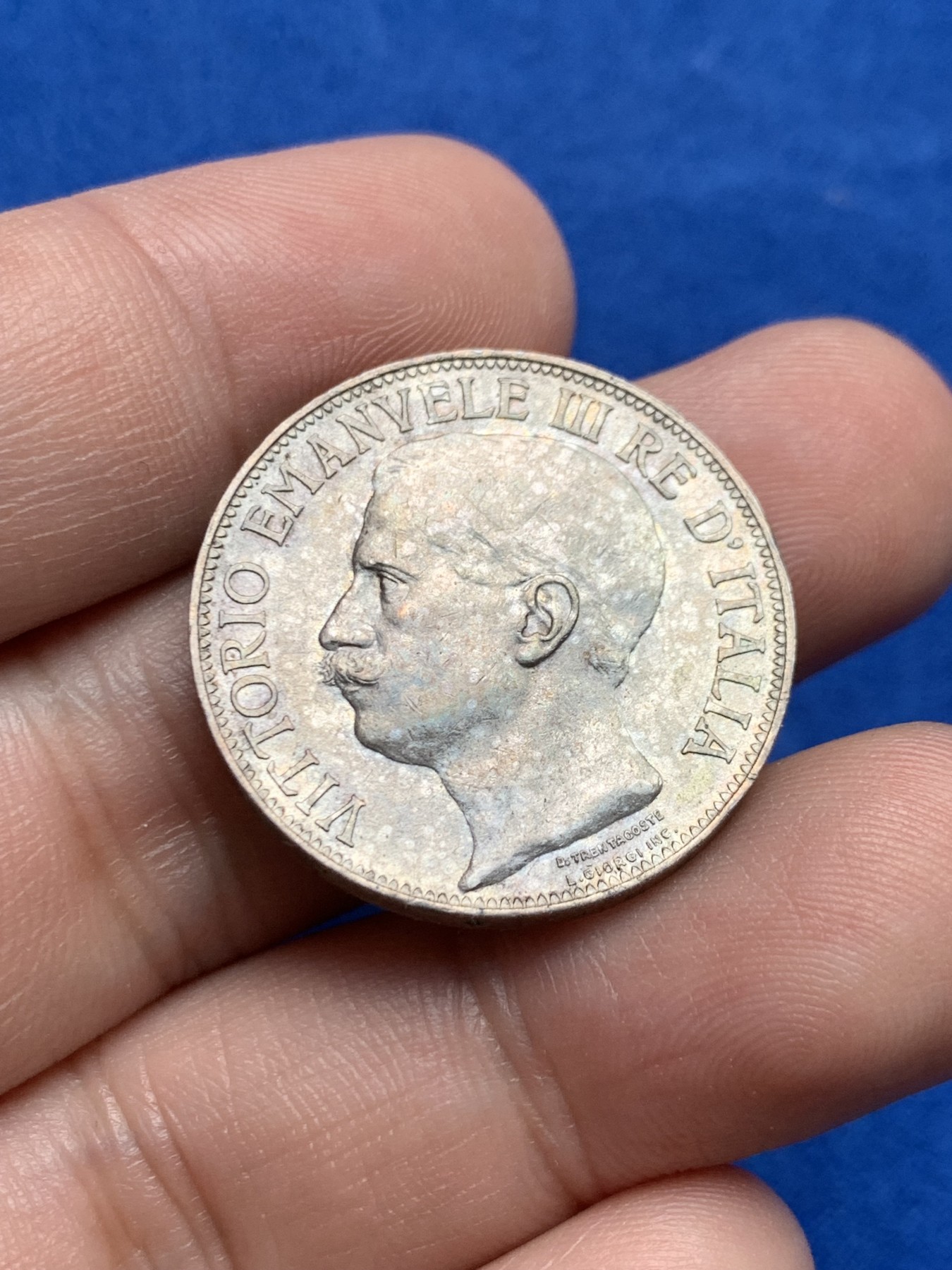 《竞宝斋》第205场-周日，周一 2场 (全场包邮) 意大利王国 1911年 建国50年纪念2里拉银币 经典托奶图案 深包浆 色泽好