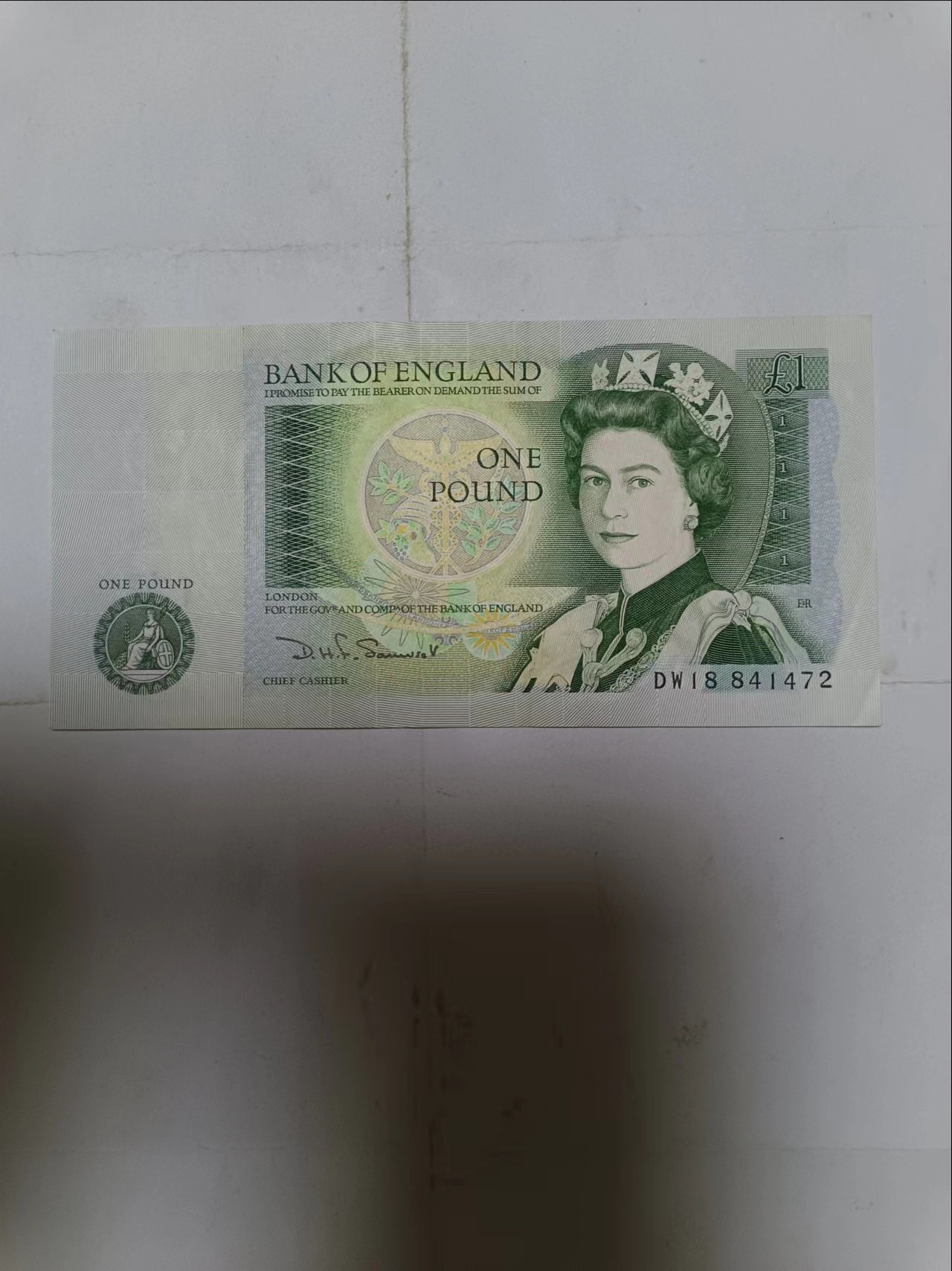 【20231011】非全新纸币第七十六场 英国D序列1镑，好品
